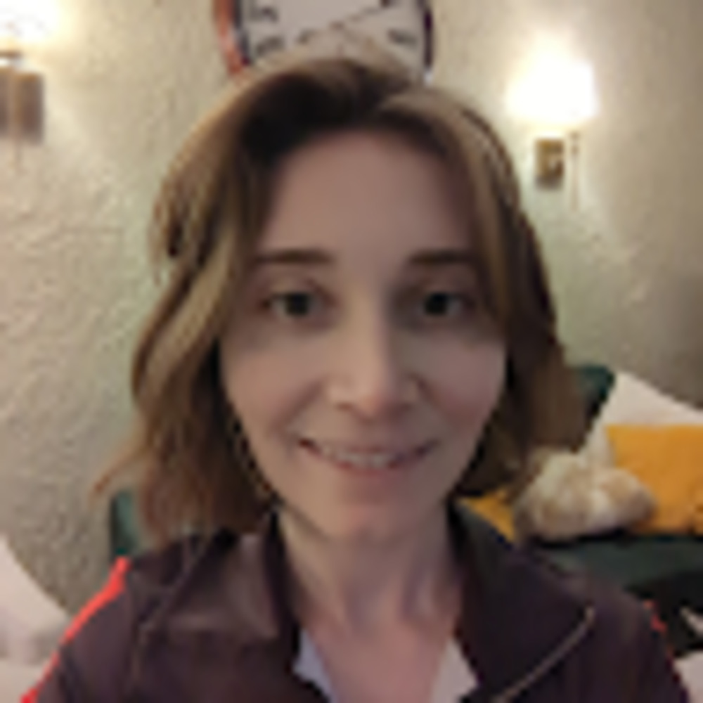 Meet your Posher, Julia